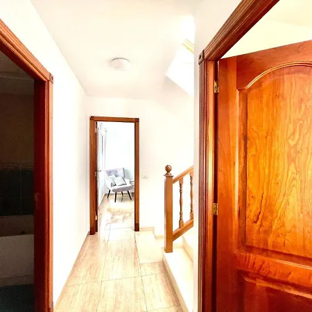 Habitacion Con Wifi En Casa Privada Con Bano Compartida, Netflix, Tenerife Sur *
